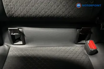 Nissan Juke N-Connecta Automatic Petrol SUV - Stock Number (1662712) - 27th supplementary image