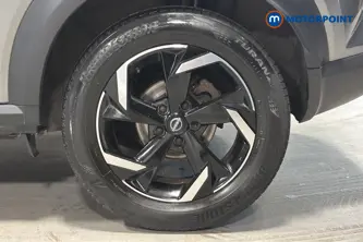 Nissan Juke N-Connecta Automatic Petrol SUV - Stock Number (1662712) - 45th supplementary image