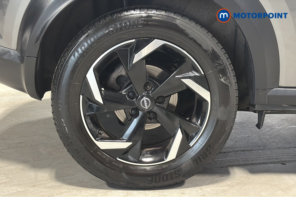 Nissan Juke N-Connecta Automatic Petrol SUV - Stock Number (1662712) - 46th supplementary image