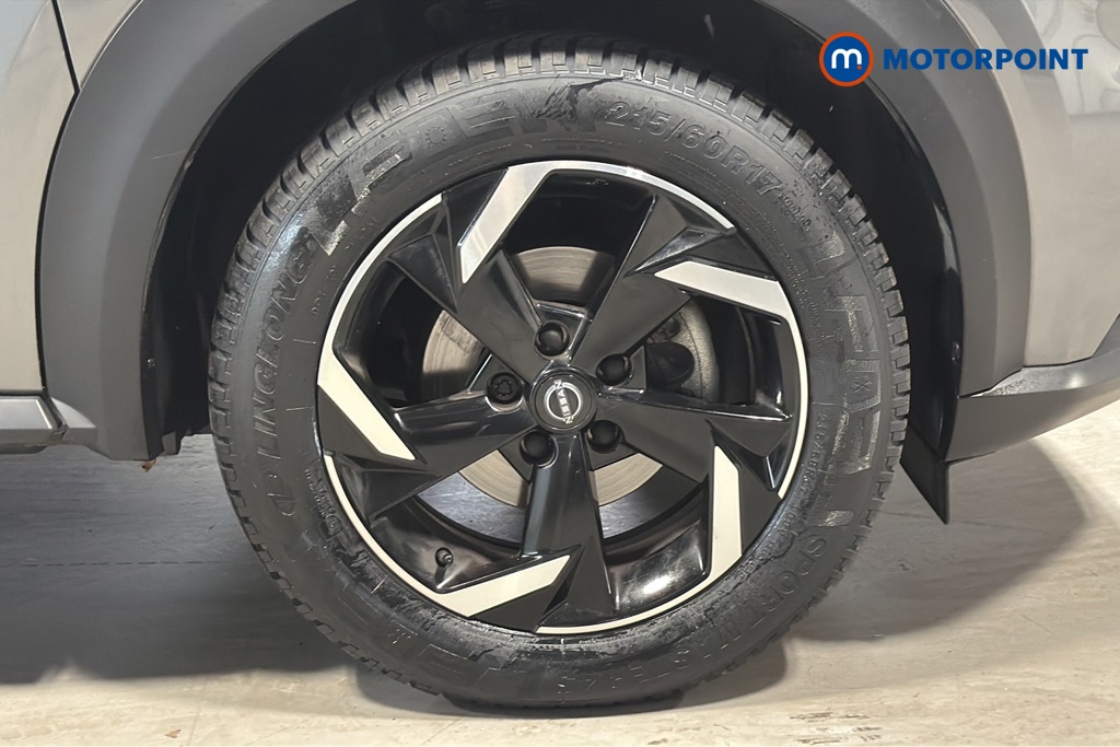 Nissan Juke N-Connecta Automatic Petrol SUV - Stock Number (1662712) - 47th supplementary image