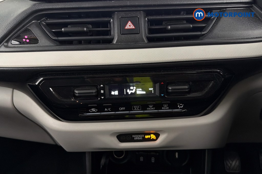Suzuki Swift Motion Manual Petrol Hatchback - Stock Number (1662836) - 12th supplementary image
