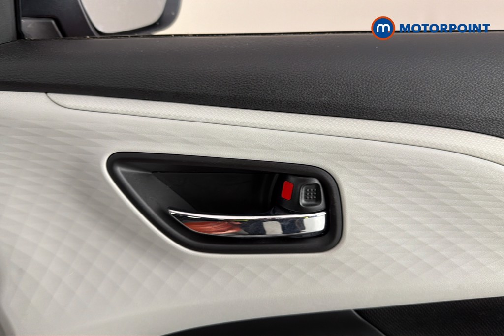 Suzuki Swift Motion Manual Petrol Hatchback - Stock Number (1662836) - 42nd supplementary image