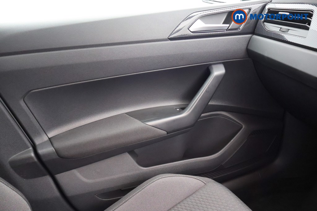 Volkswagen Polo Life Manual Petrol Hatchback - Stock Number (1662844) - 13th supplementary image
