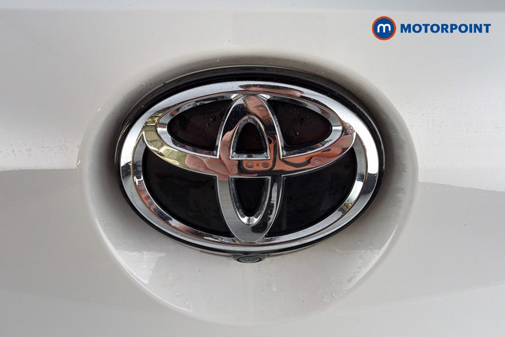 Toyota Corolla Gr Sport Automatic Petrol-Electric Hybrid Hatchback - Stock Number (1663101) - 37th supplementary image