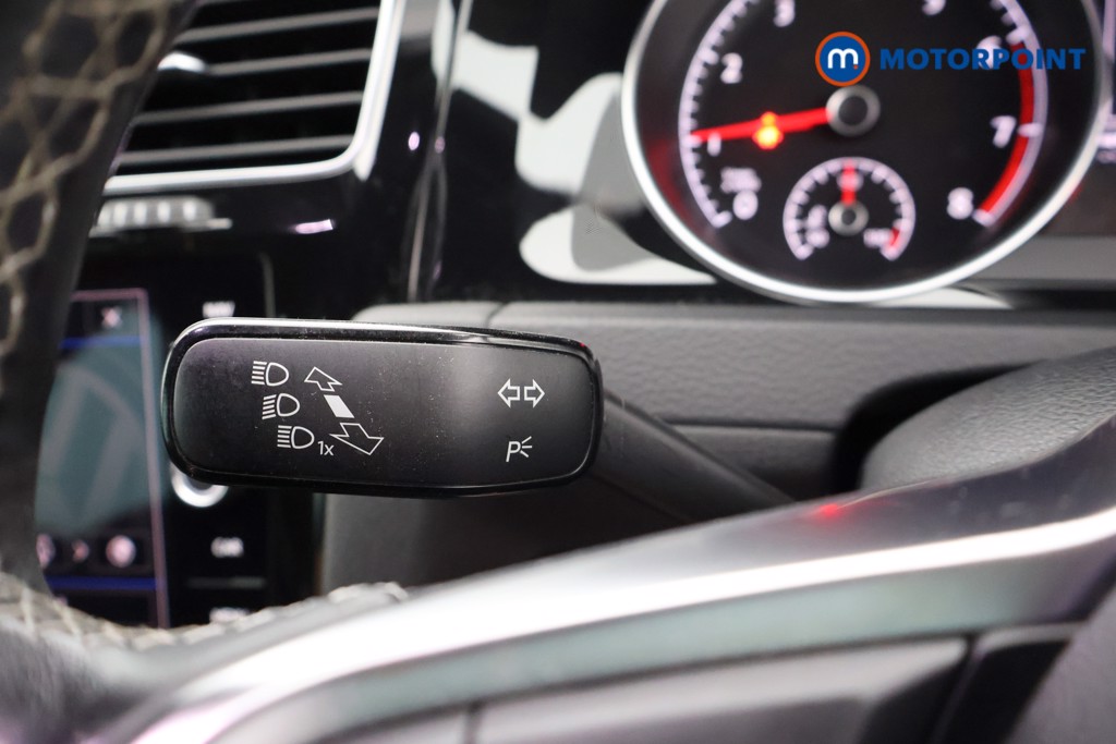 Volkswagen Golf R-Line Manual Petrol Hatchback - Stock Number (1663313) - 6th supplementary image