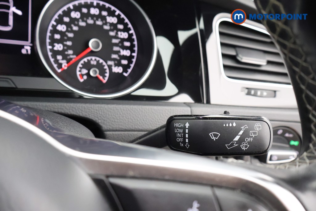 Volkswagen Golf R-Line Manual Petrol Hatchback - Stock Number (1663313) - 7th supplementary image