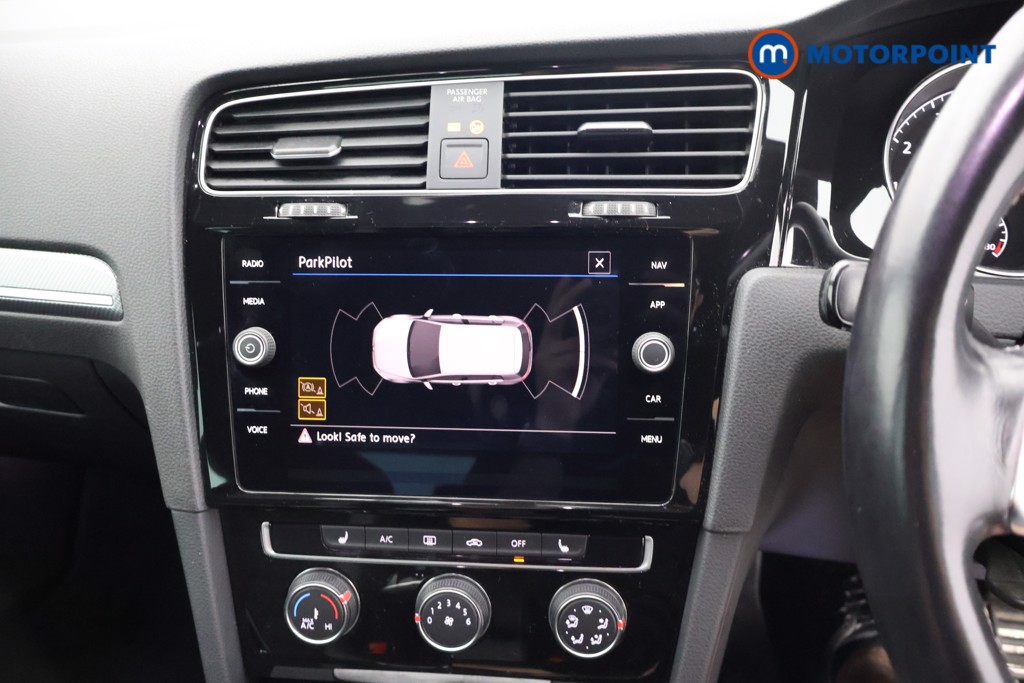 Volkswagen Golf R-Line Manual Petrol Hatchback - Stock Number (1663313) - 10th supplementary image