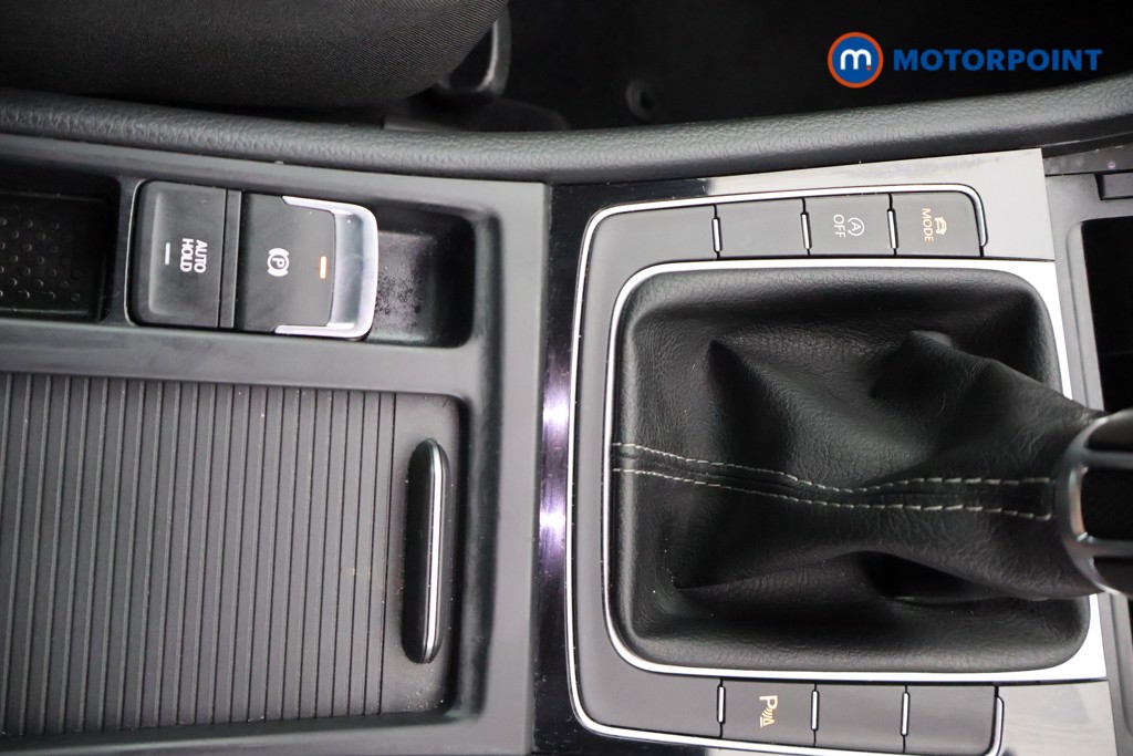 Volkswagen Golf R-Line Manual Petrol Hatchback - Stock Number (1663313) - 12th supplementary image