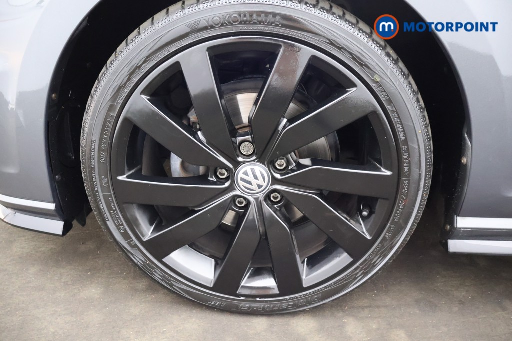 Volkswagen Golf R-Line Manual Petrol Hatchback - Stock Number (1663313) - 35th supplementary image