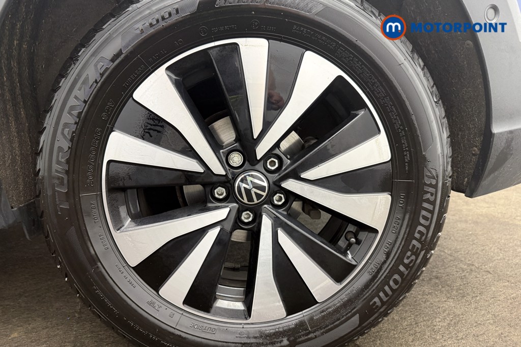 Volkswagen Taigo Life Manual Petrol SUV - Stock Number (1663421) - 12th supplementary image