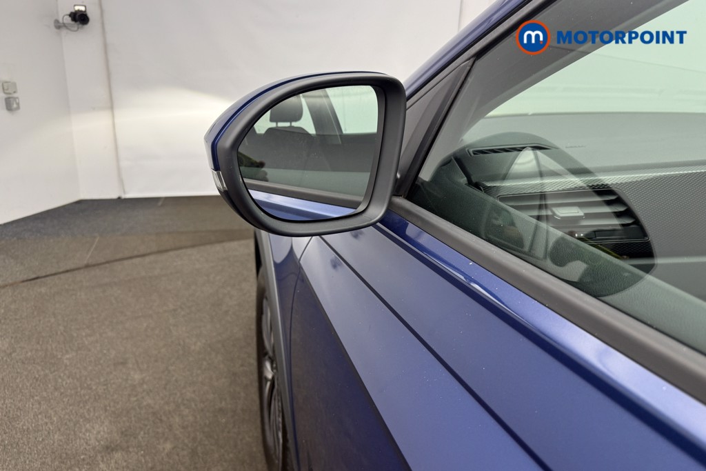 Volkswagen Taigo Life Manual Petrol SUV - Stock Number (1663421) - 28th supplementary image