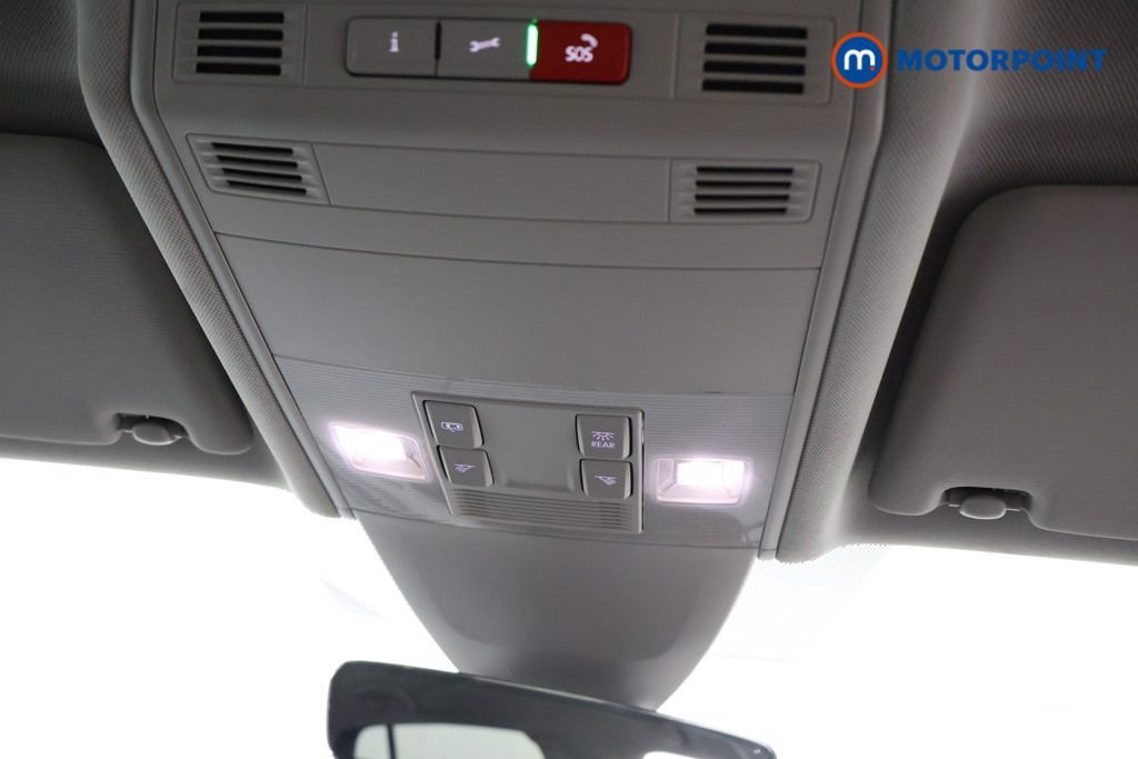 Volkswagen Touran SEL Automatic Petrol People Carrier - Stock Number (1663478) - 14th supplementary image