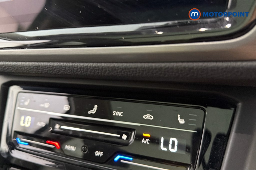 Volkswagen Touran Match Automatic Petrol People Carrier - Stock Number (1664233) - 14th supplementary image