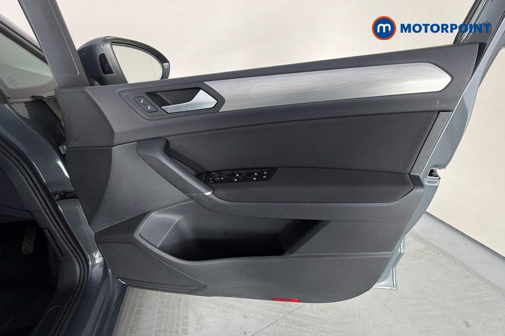 Volkswagen Touran Match Automatic Petrol People Carrier - Stock Number (1664233) - 19th supplementary image