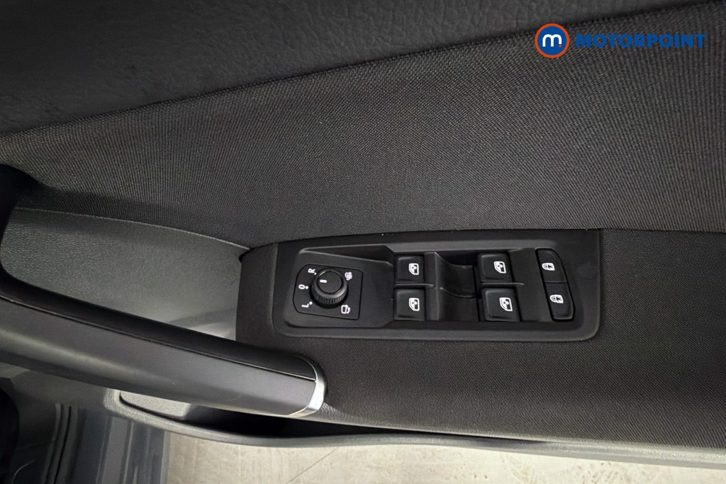 Volkswagen Touran Match Automatic Petrol People Carrier - Stock Number (1664233) - 20th supplementary image