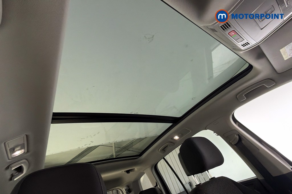Volkswagen Touran Match Automatic Petrol People Carrier - Stock Number (1664233) - 32nd supplementary image