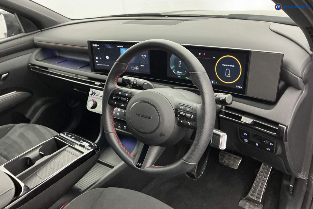 Hyundai Tucson N Line Automatic Petrol-Electric Hybrid SUV - Stock Number (1664357) - 8th supplementary image