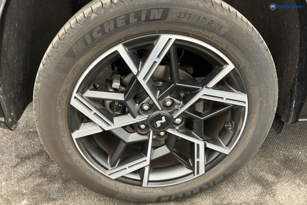 Hyundai Tucson N Line Automatic Petrol-Electric Hybrid SUV - Stock Number (1664357) - 33rd supplementary image