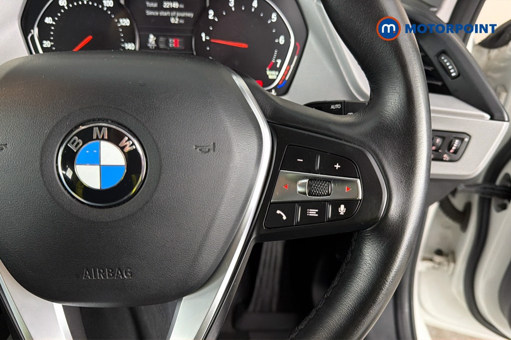 BMW 1 Series SE Manual Petrol Hatchback - Stock Number (1664440) - 4th supplementary image