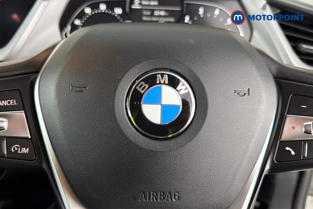 BMW 1 Series SE Manual Petrol Hatchback - Stock Number (1664440) - 5th supplementary image