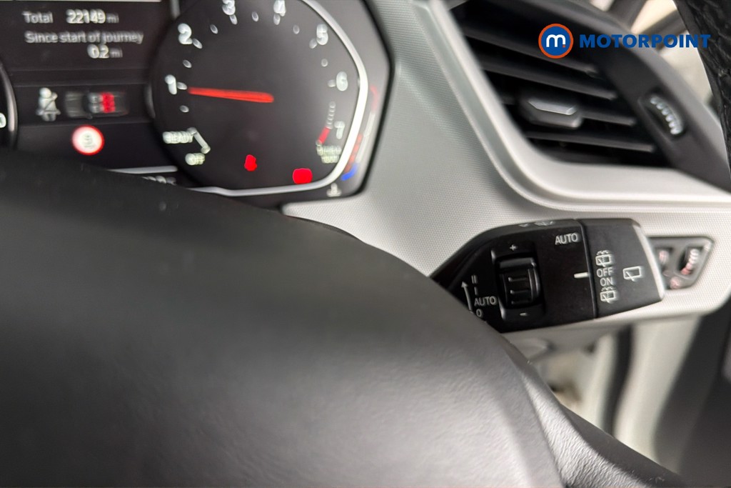 BMW 1 Series SE Manual Petrol Hatchback - Stock Number (1664440) - 7th supplementary image