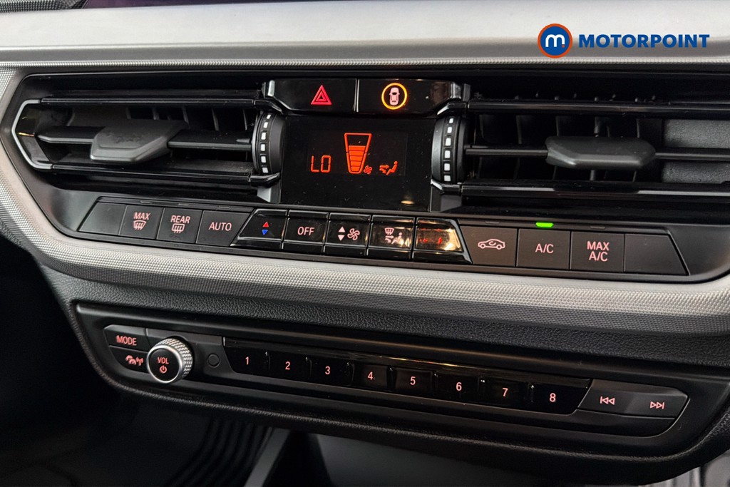 BMW 1 Series SE Manual Petrol Hatchback - Stock Number (1664440) - 11th supplementary image