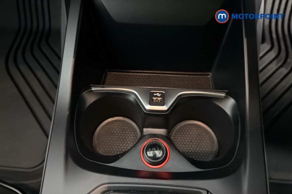 BMW 1 Series SE Manual Petrol Hatchback - Stock Number (1664440) - 12th supplementary image