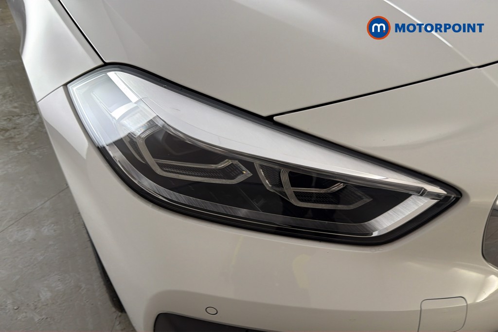 BMW 1 Series SE Manual Petrol Hatchback - Stock Number (1664440) - 17th supplementary image