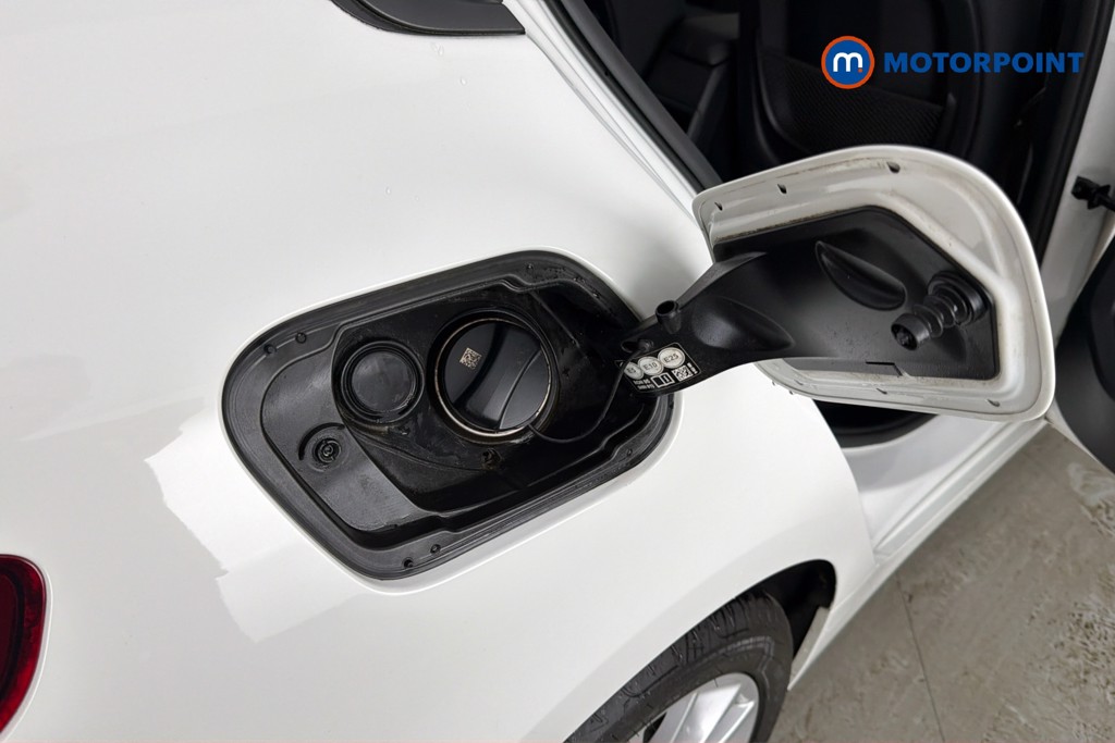 BMW 1 Series SE Manual Petrol Hatchback - Stock Number (1664440) - 41st supplementary image