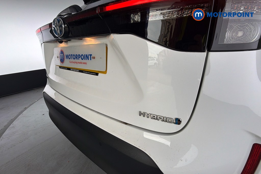 Toyota Yaris Cross Excel Automatic Petrol-Electric Hybrid Estate - Stock Number (1664634) - 37th supplementary image