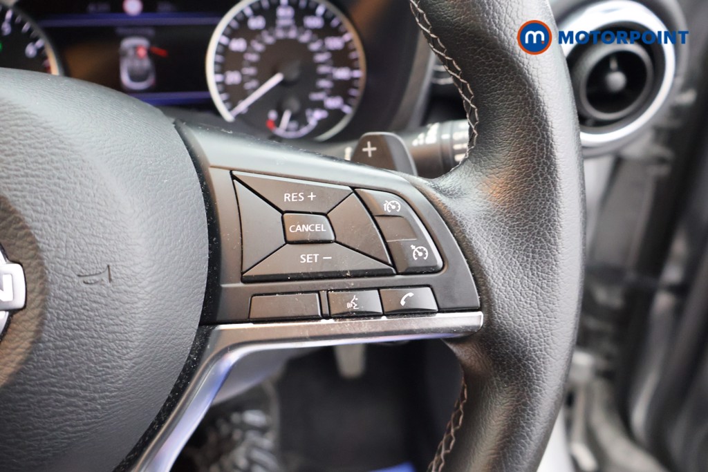 Nissan Juke N-Connecta Automatic Petrol SUV - Stock Number (1665098) - 3rd supplementary image