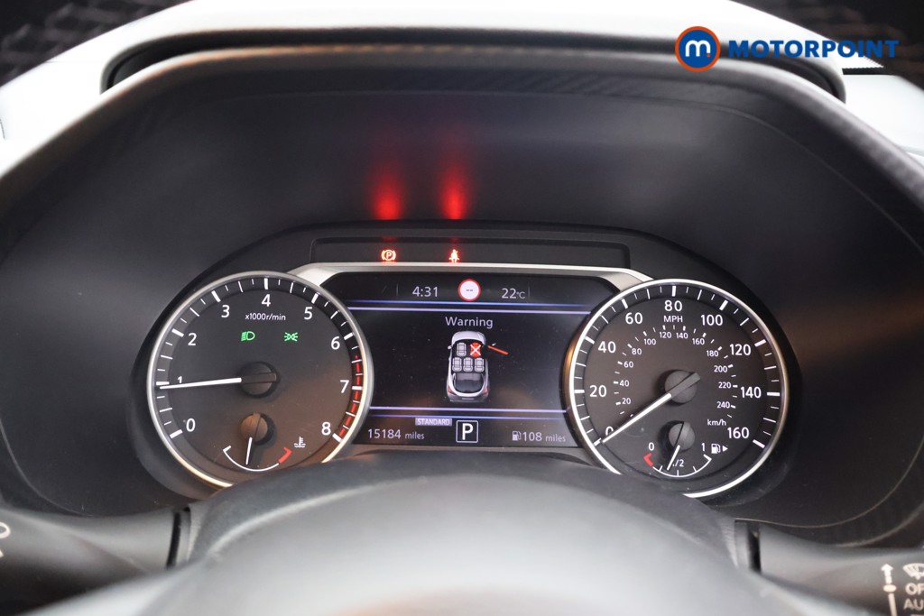 Nissan Juke N-Connecta Automatic Petrol SUV - Stock Number (1665098) - 4th supplementary image