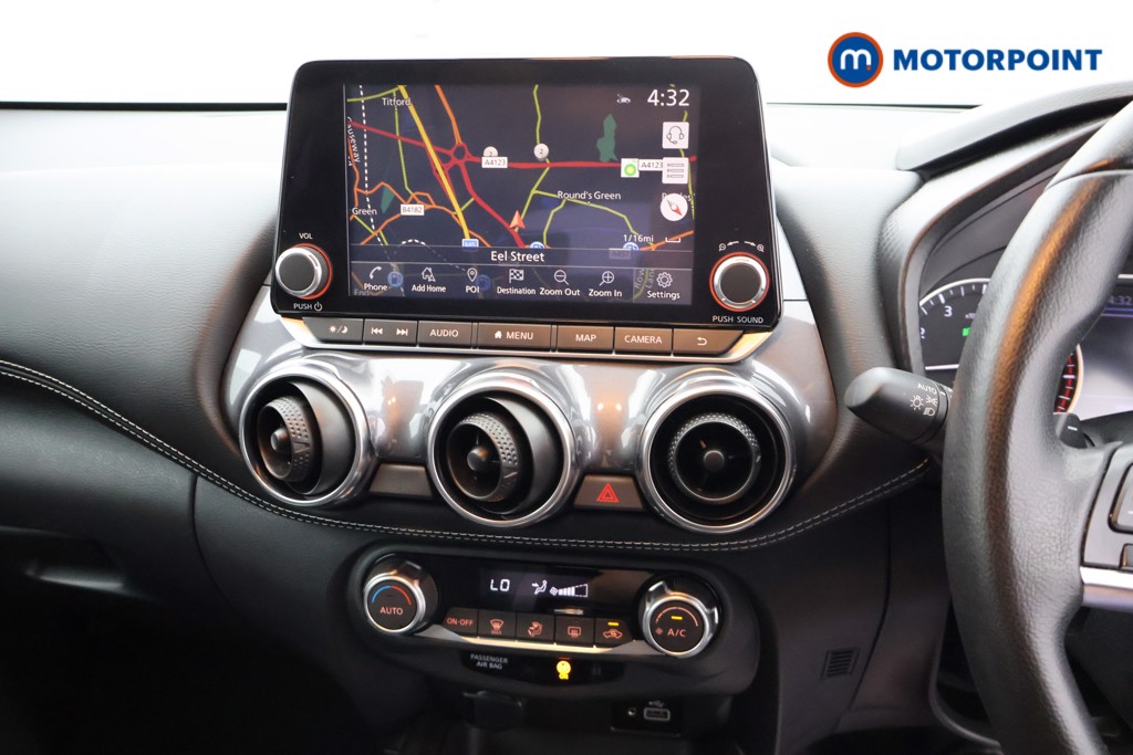 Nissan Juke N-Connecta Automatic Petrol SUV - Stock Number (1665098) - 8th supplementary image