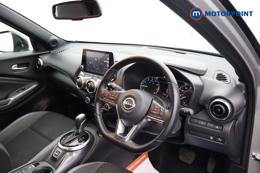 Nissan Juke N-Connecta Automatic Petrol SUV - Stock Number (1665098) - 13th supplementary image