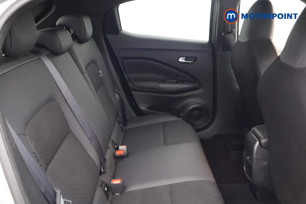Nissan Juke N-Connecta Automatic Petrol SUV - Stock Number (1665098) - 15th supplementary image