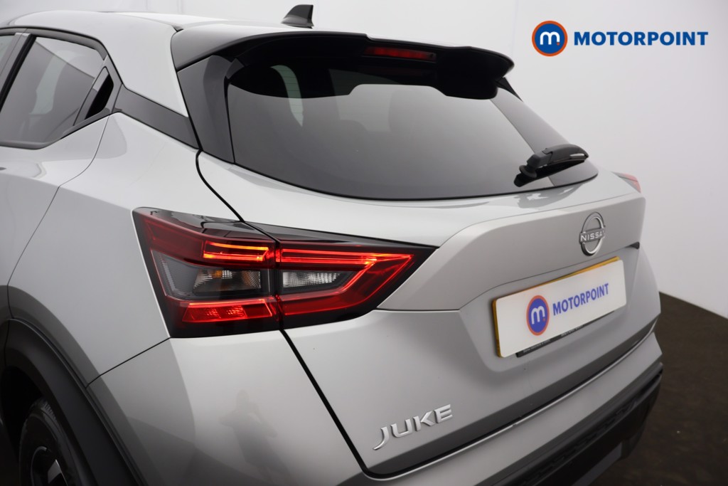 Nissan Juke N-Connecta Automatic Petrol SUV - Stock Number (1665098) - 23rd supplementary image