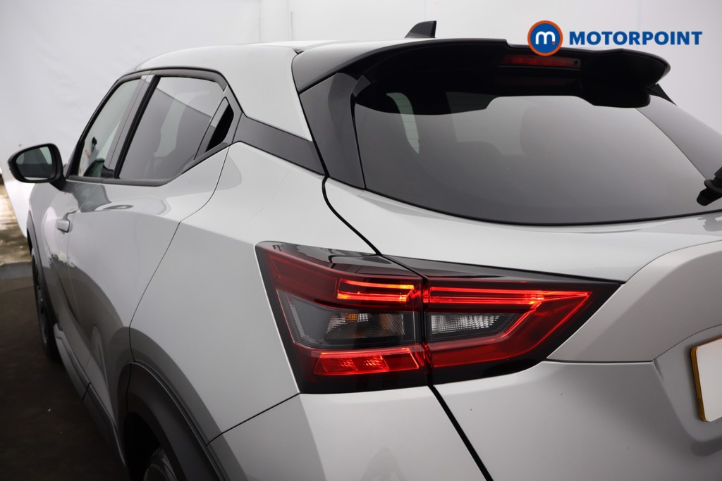 Nissan Juke N-Connecta Automatic Petrol SUV - Stock Number (1665098) - 24th supplementary image