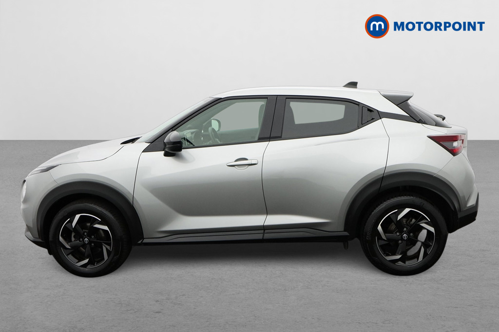 Nissan Juke N-Connecta Automatic Petrol SUV - Stock Number (1665098) - Passenger side