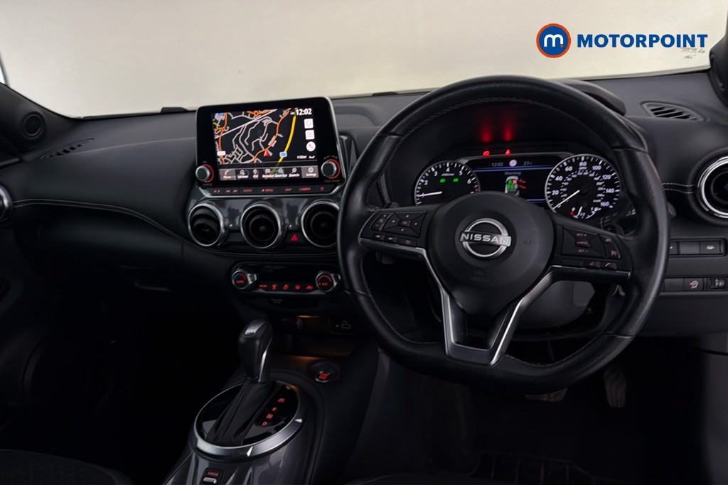 Nissan Juke N-Connecta Automatic Petrol SUV - Stock Number (1665108) - 2nd supplementary image