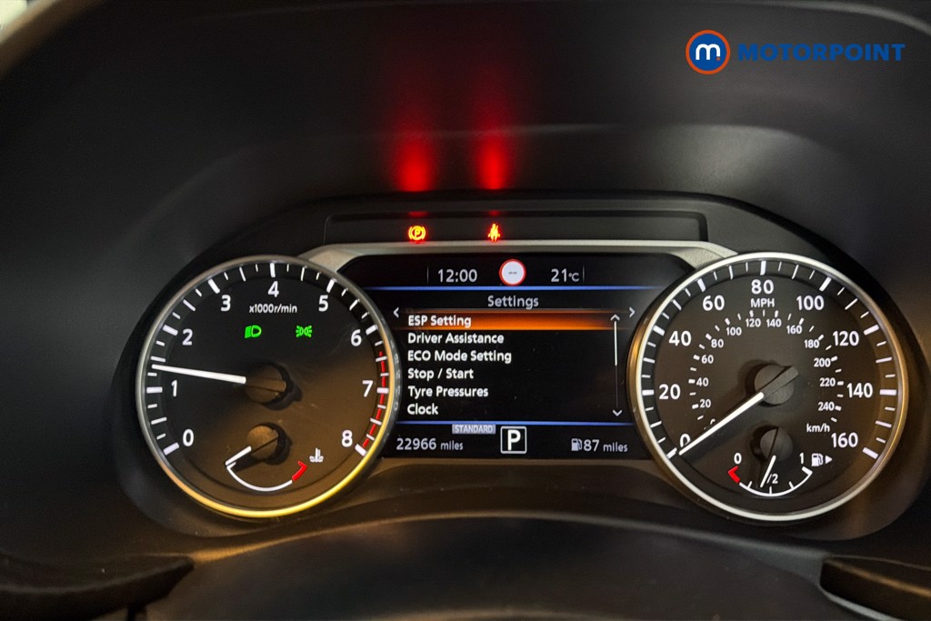 Nissan Juke N-Connecta Automatic Petrol SUV - Stock Number (1665108) - 8th supplementary image