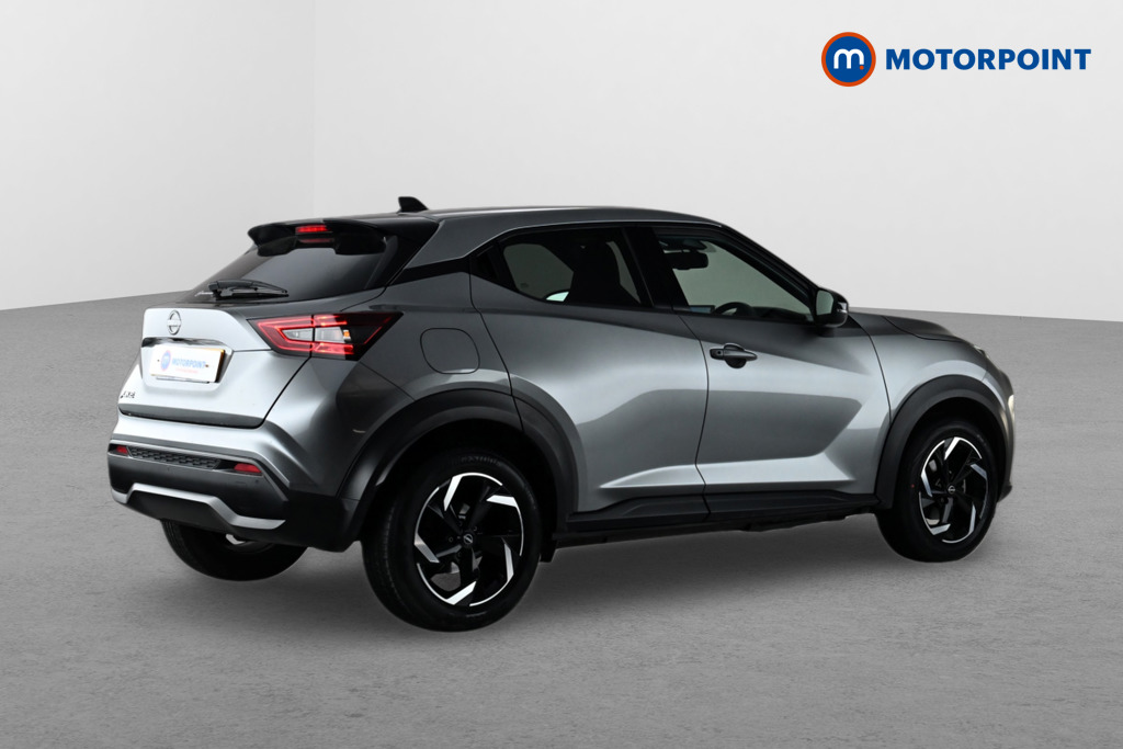 Nissan Juke N-Connecta Automatic Petrol SUV - Stock Number (1665108) - Drivers side rear corner