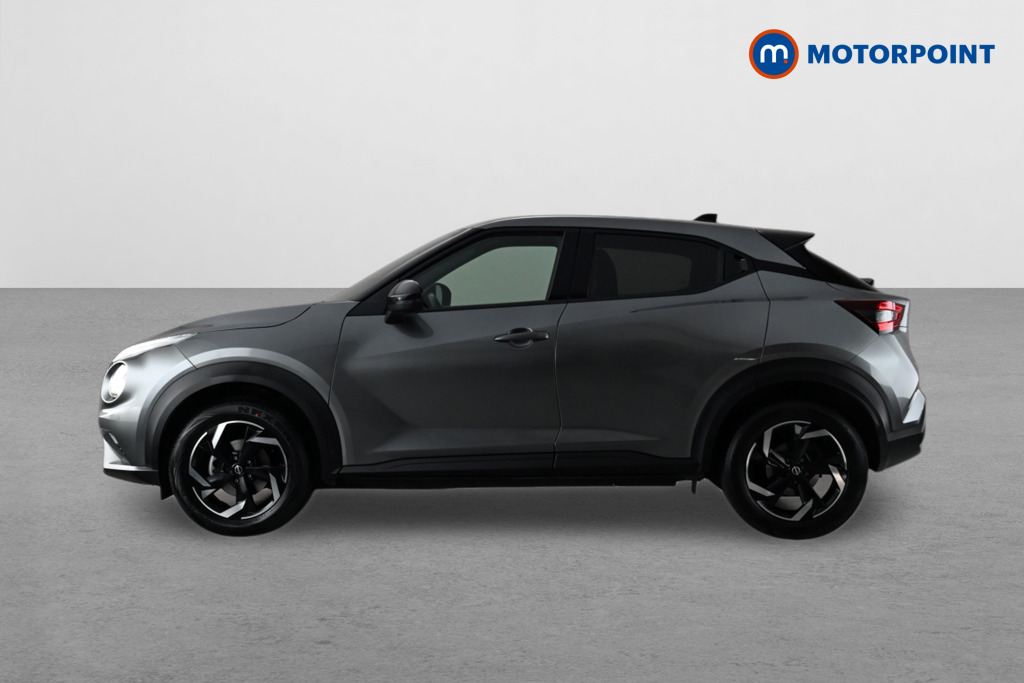 Nissan Juke N-Connecta Automatic Petrol SUV - Stock Number (1665108) - Passenger side