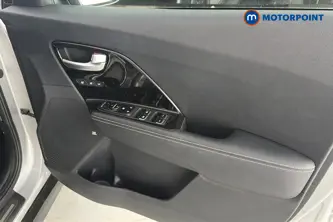 KIA E-Niro 4-Plus Automatic Electric SUV - Stock Number (1665449) - 18th supplementary image