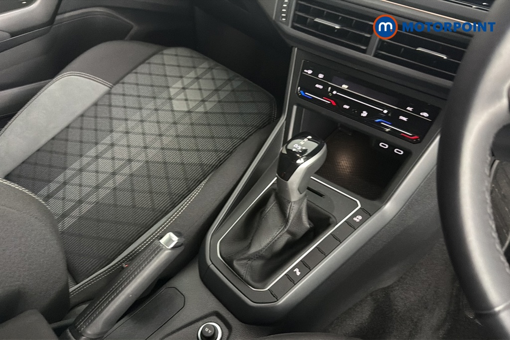 Volkswagen Polo R-Line Automatic Petrol Hatchback - Stock Number (1665460) - 15th supplementary image
