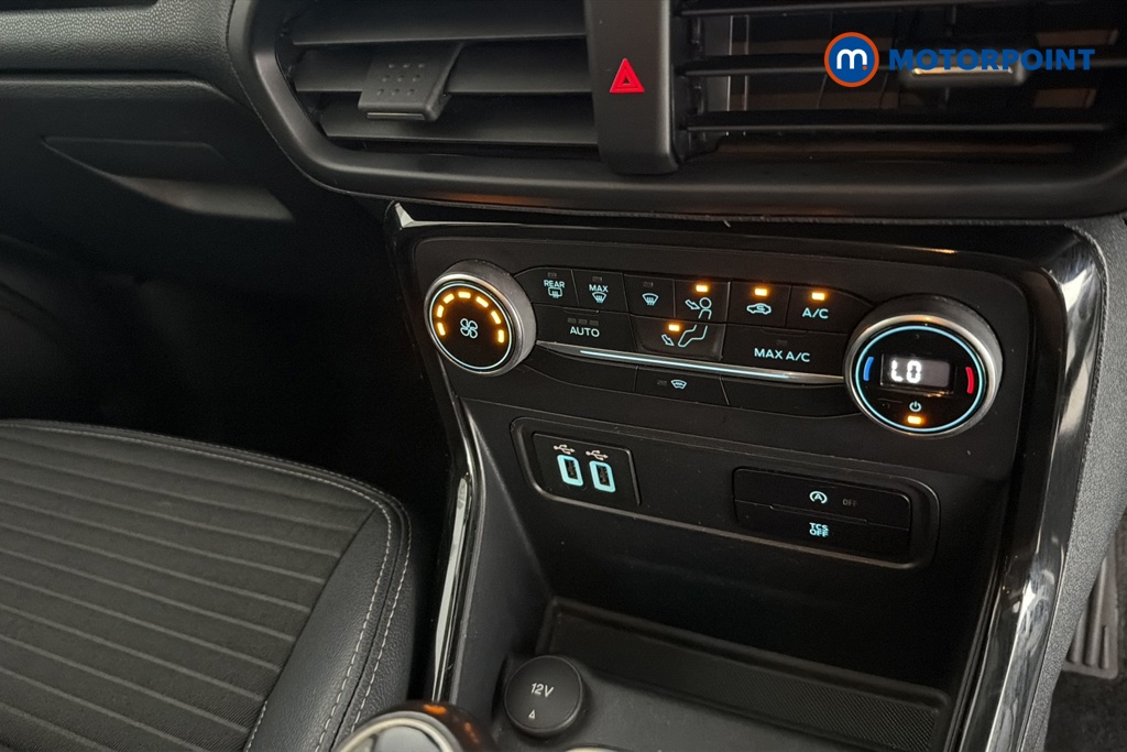 Ford Ecosport Titanium Manual Petrol SUV - Stock Number (1665532) - 12th supplementary image