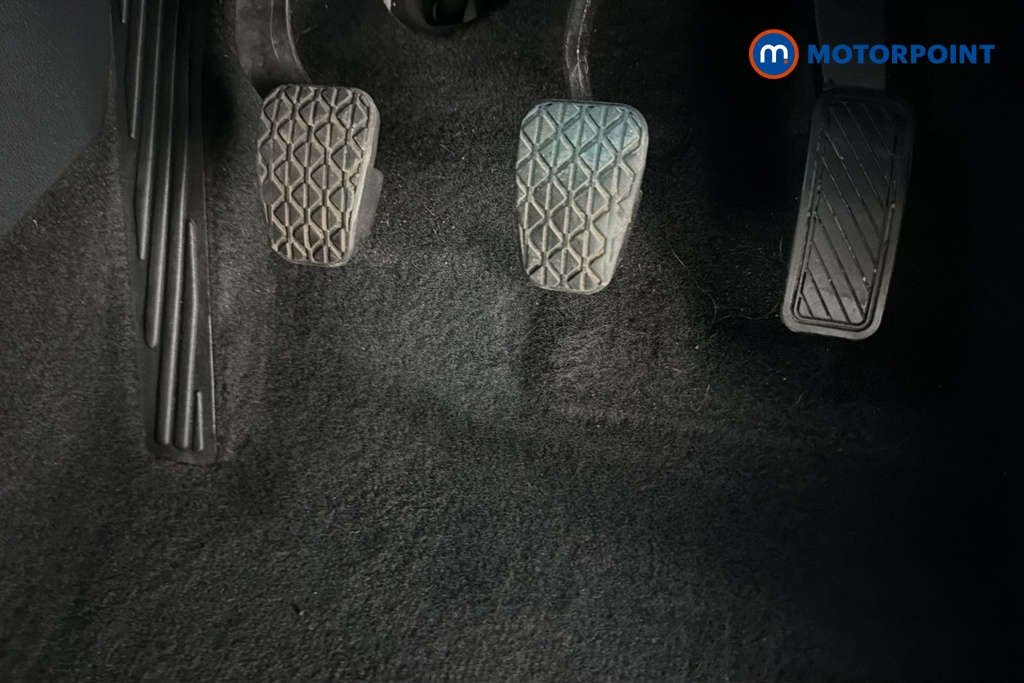 Ford Ecosport Titanium Manual Petrol SUV - Stock Number (1665532) - 24th supplementary image