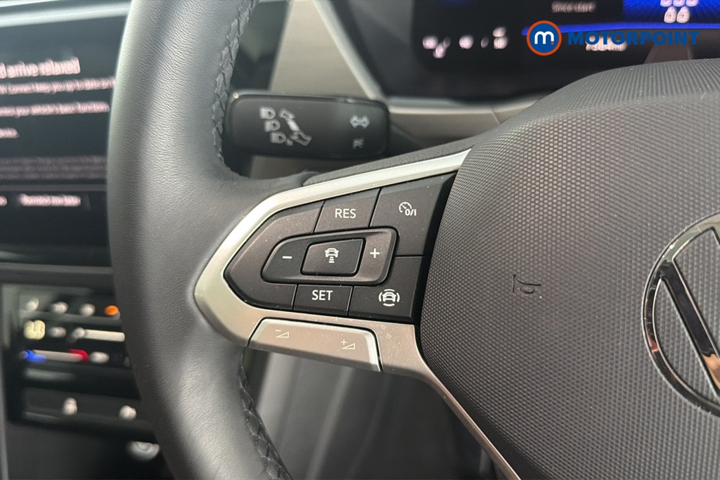 Volkswagen Touran Match Manual Petrol People Carrier - Stock Number (1665684) - 4th supplementary image