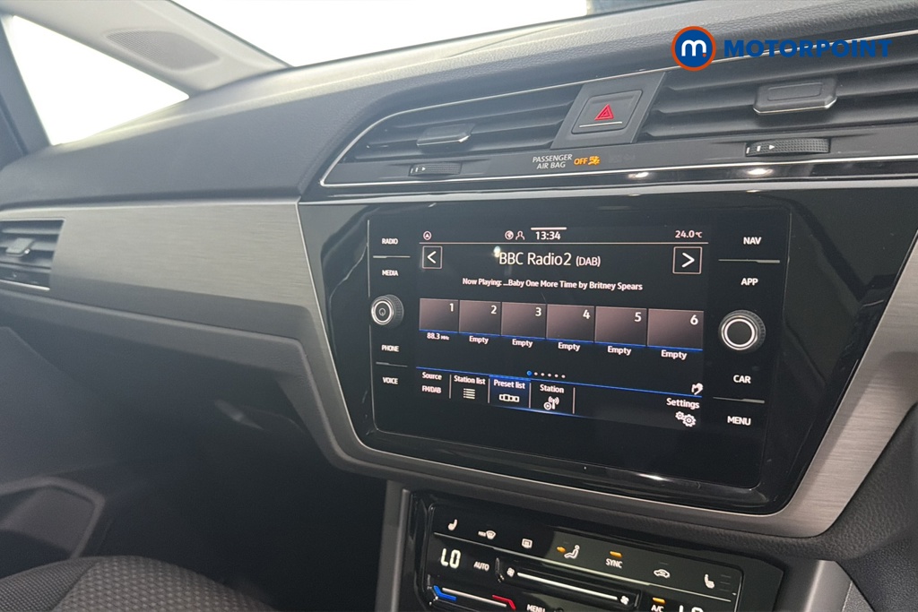 Volkswagen Touran Match Manual Petrol People Carrier - Stock Number (1665684) - 8th supplementary image