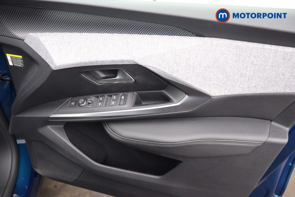 Peugeot 3008 GT Automatic Electric SUV - Stock Number (1665720) - 15th supplementary image