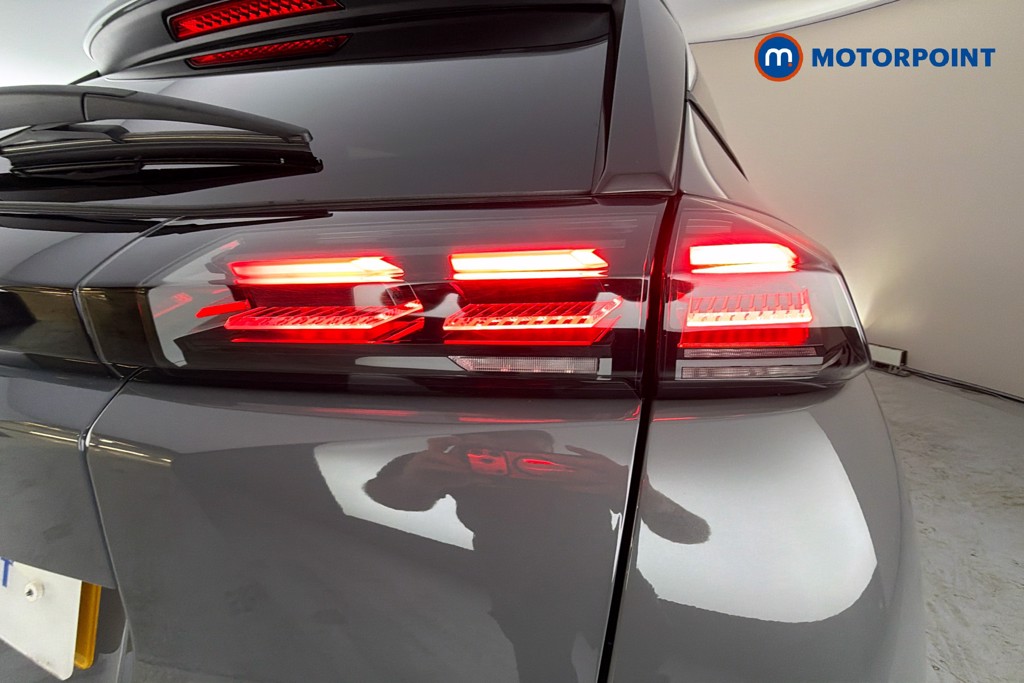 Peugeot 2008 Allure Manual Petrol SUV - Stock Number (1665916) - 38th supplementary image